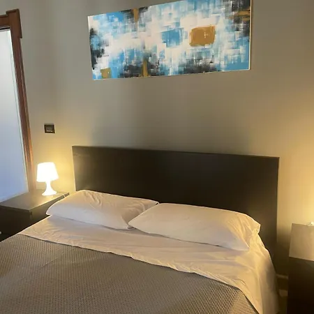 M&j House Bed & Breakfast Reggio di Calabria