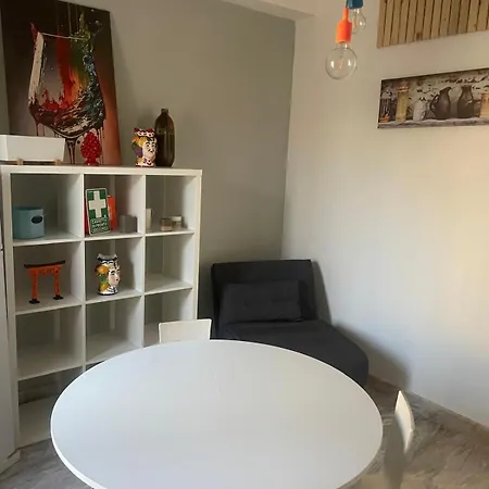 M&j House Bed & Breakfast 3*