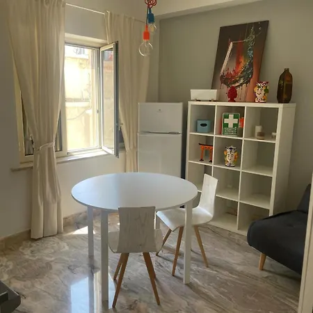 M&j House 3*