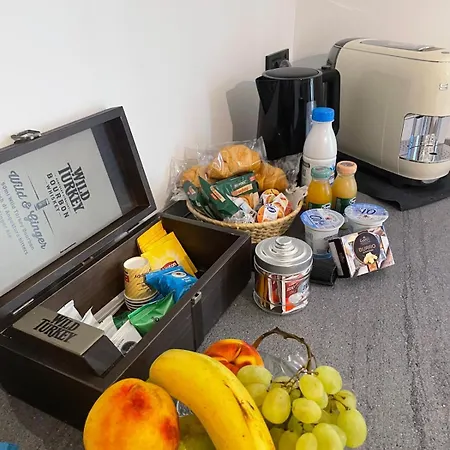 M&j House לינה וארוחת בוקר